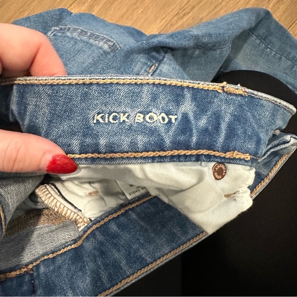 American Eagle Stretch Kickboot Jeans Size Women’s 4 Short Medium Wash Bootcut - Picture 8 of 10